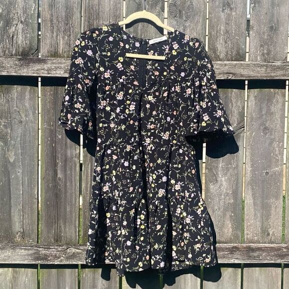 Mustard Seed Dresses & Skirts - Mustard Seed Black Floral Mini Dress | S